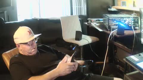 inittogetitin online show from 02.08.26