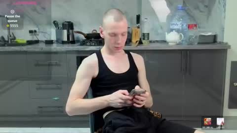 Snapshot of warmwhisp chatting on 06.21.26 ZID online show from 06.21.26