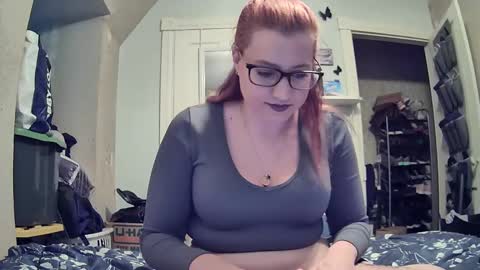 Snapshot of warwhore24 chatting on 02.06.25 warwhore24 online show from 02.06.25