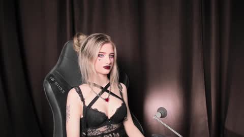 waterfallwoods online show from 12.17.24