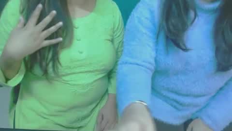 Snapshot of we_are_indian chatting on 01.02.25 khushiwife kabirhubby kavyasexy gf online show from 01.02.25