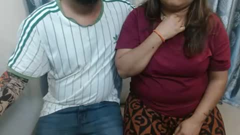Snapshot of we_are_indian chatting on 02.27.25 khushiwife kabirhubby kavyasexy gf online show from 02.27.25