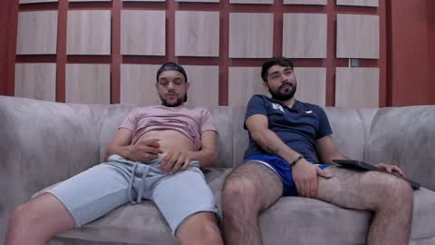 Jhonny Dick  his neighbors. online show from 12.12.24