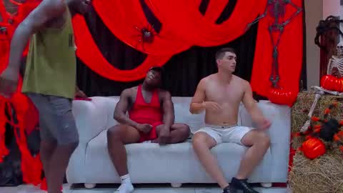 Jhonny Dick  his neighbors. online show from 10.27.25