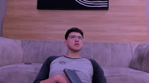 Jhonny Dick  his neighbors. online show from 03.02.26