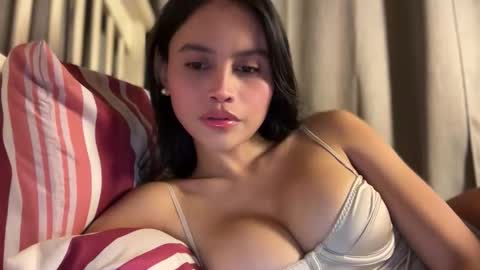 Maggie online show from 10.29.25