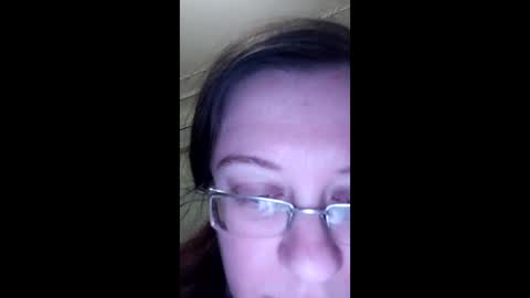 Snapshot of webgirl2 chatting on 12.14.24 Marina online show from 12.14.24