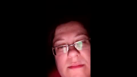 Snapshot of webgirl2 chatting on 02.12.25 Marina online show from 02.12.25