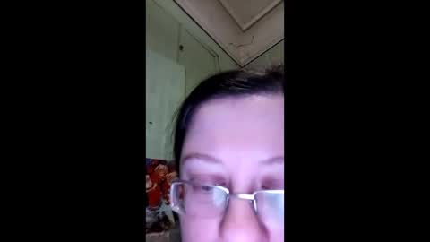 Snapshot of webgirl2 chatting on 02.26.25 Marina online show from 02.26.25