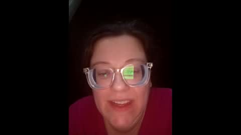 Snapshot of webgirl2 chatting on 10.30.25 Marina online show from 10.30.25