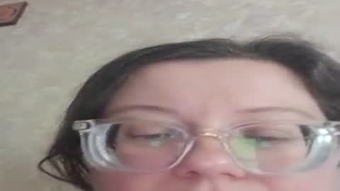 Snapshot of webgirl2 chatting on 06.15.26 Marina online show from 06.15.26