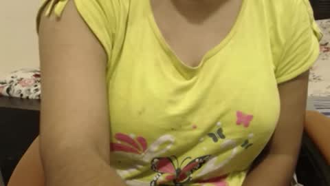 Snapshot of webshowxxx chatting on 09.28.25 mina online show from 09.28.25