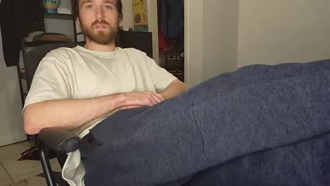 Snapshot of wellhereigo chatting on 01.22.25 Igo online show from 01.22.25