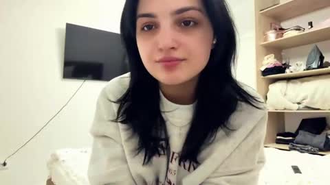 Kiki online show from 04.03.26