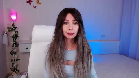 Snapshot of wendifoster chatting on 02.17.25 Wendi Foster online show from 02.17.25