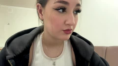 Anna online show from 04.05.26