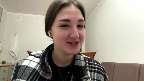 Anna online show from 04.14.26