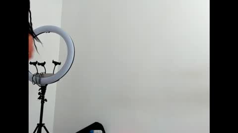 Snapshot of wendy__gonzales chatting on 11.23.25 Wendy Gonzalez online show from 11.23.25