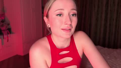 Daisy    online show from 01.30.25