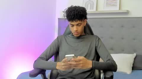 WES online show from 02.11.26