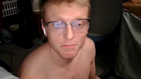 Snapshot of wesdenver chatting on 02.18.26 wesdenver online show from 02.18.26