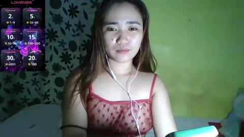 Snapshot of wet_hornypussy chatting on 12.24.24 wet hornypussy online show from 12.24.24