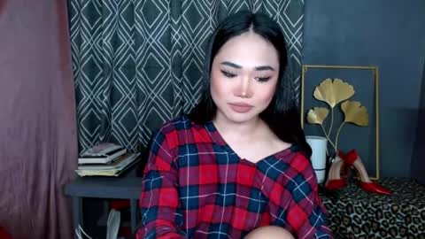 yana online show from 04.27.26