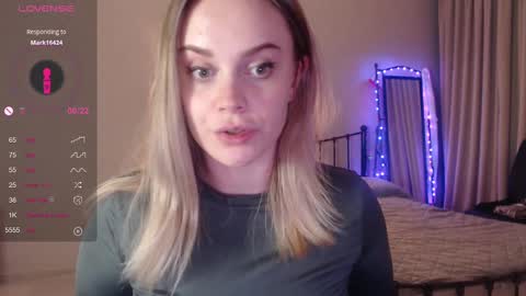 Lana online show from 02.20.25