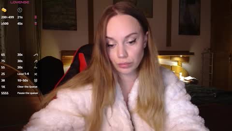 Lana online show from 11.22.25