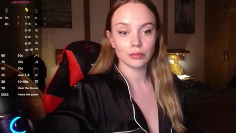 Lana online show from 12.05.25