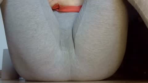 wet_pants2022 online show from 01.14.26