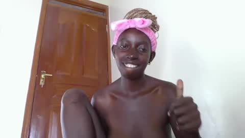 Snapshot of wet_pussy2025 chatting on 11.10.25 wet_pussy2025 online show from 11.10.25