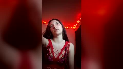 wetlilys online show from 07.25.26