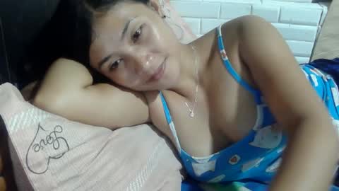 Snapshot of wettyhottie69 chatting on 01.17.25 wettyhottie69 online show from 01.17.25