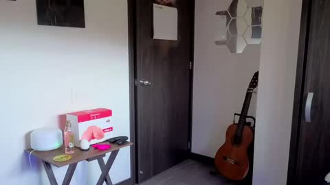 Will online show from 04.08.26