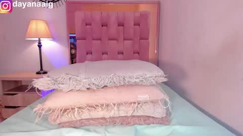 Sara  online show from 10.21.25