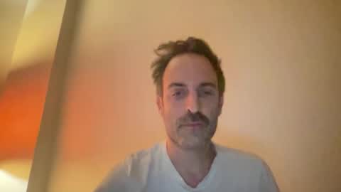 Snapshot of whiskylovexxx chatting on 10.14.25 WhiskyLove online show from 10.14.25