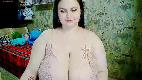 Snapshot of whisperinthedarkk chatting on 01.14.26 whisperinthedarkk online show from 01.14.26