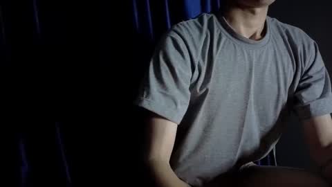 whispero_o online show from 11.26.25