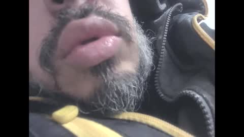 Snapshot of white_boy15 chatting on 12.30.24 n n15 online show from 12.30.24