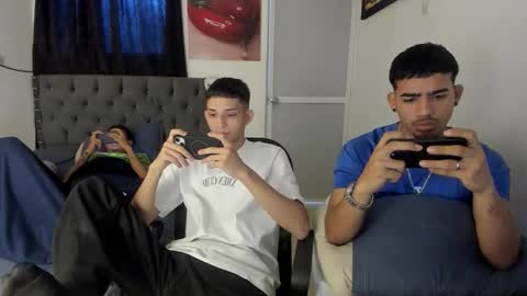 white online show from 04.07.26