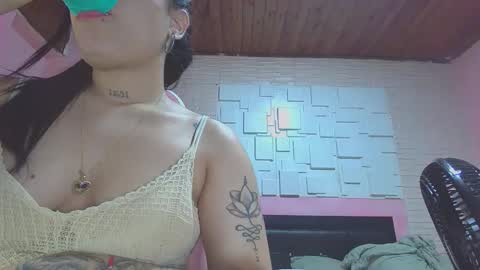 white_sexy_ online show from 02.26.25