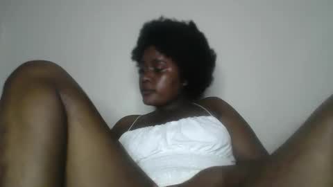 Snapshot of whitecocklover_ chatting on 11.08.25 whitecocklover_ online show from 11.08.25