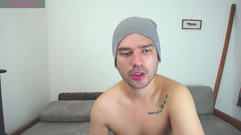 Dylan white online show from 01.04.25