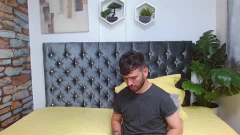 Dylan white online show from 02.08.25