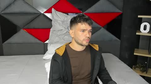 Dylan white online show from 03.03.25