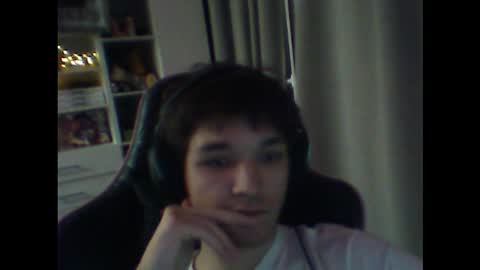 whitekingg online show from 11.23.25