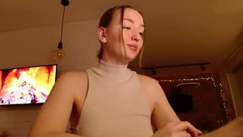 You wont find me here on Saturdays and Sundays  online show from 11.20.25