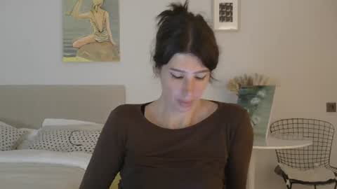 White Queen online show from 07.02.26