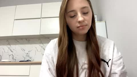 Vicky online show from 03.26.26